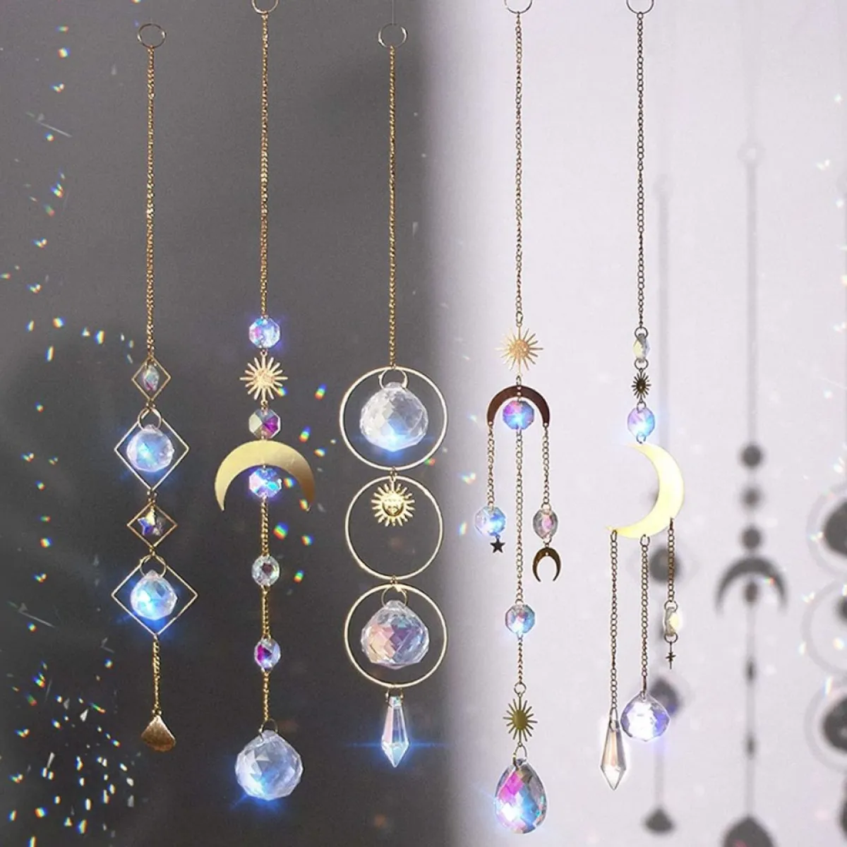Nuyikaso Kersthanger>5 Stuks Zonnevangers Kristal Hangend Windspel Regenboog Zon Maan Hanger Kristallen Ornament Kristallen Ballen Voor Raam Huis Tuin Kerstmis Dag Feest Bruiloft Decoratie