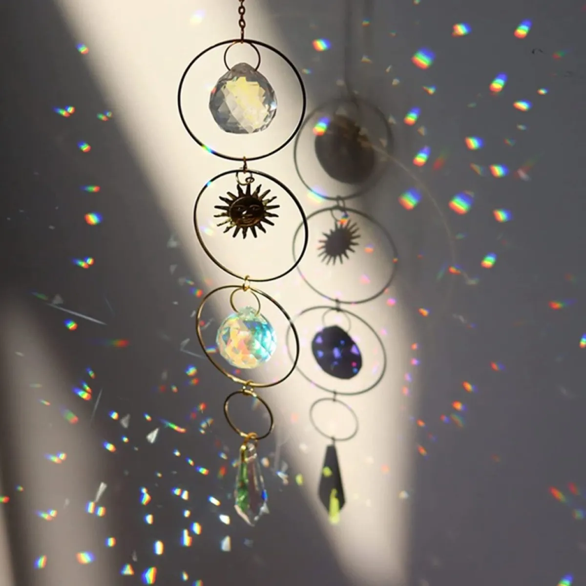 Nuyikaso Kersthanger>5 Stuks Zonnevangers Kristal Hangend Windspel Regenboog Zon Maan Hanger Kristallen Ornament Kristallen Ballen Voor Raam Huis Tuin Kerstmis Dag Feest Bruiloft Decoratie