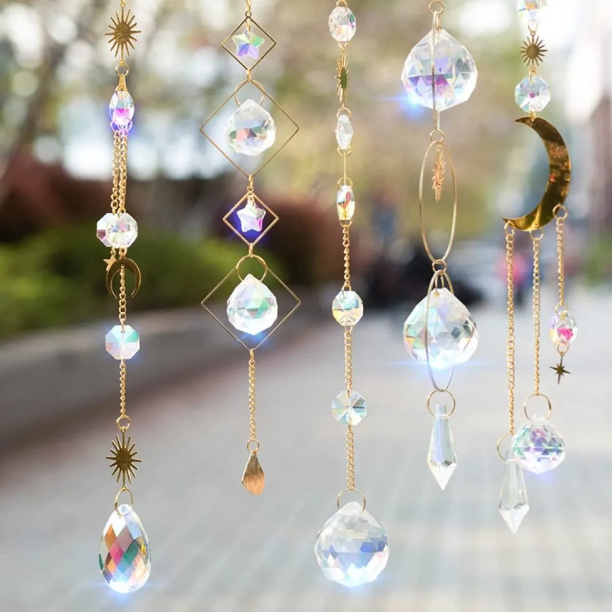 Nuyikaso Kersthanger>5 Stuks Zonnevangers Kristal Hangend Windspel Regenboog Zon Maan Hanger Kristallen Ornament Kristallen Ballen Voor Raam Huis Tuin Kerstmis Dag Feest Bruiloft Decoratie