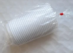 Black Acres Cards Kerststukjes>25 X Witte Kunststof Oasis Schaaltjes - O 12 Cm – Hoogte 3.5 Cm - Kerststukje Maken -Bloemstukje Maken-Paasstukje Maken- Lentestukje-Herfststukje-Zomer Stukje-Oas-006