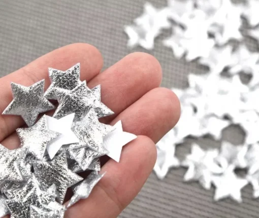 Akyol Kerststukjes> - Kerstversiering - Kerstster - Zilveren Sterren - Zilver- Versiering - Kerststukje Maken - Kerststuk - Sterren - 50 Stuks - Feestdagen - Decoratie - Kerstversiering - Kerst Decoratie - Tafel Decoratie Kerst - Kerst