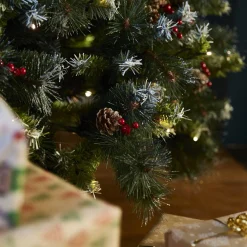 Aliceu0027s Garden Alice's Garden - Deluxe Kunstkerstboom Fringant | 240 Cm| Incl. Verlichting, Decoraties En Voet Store