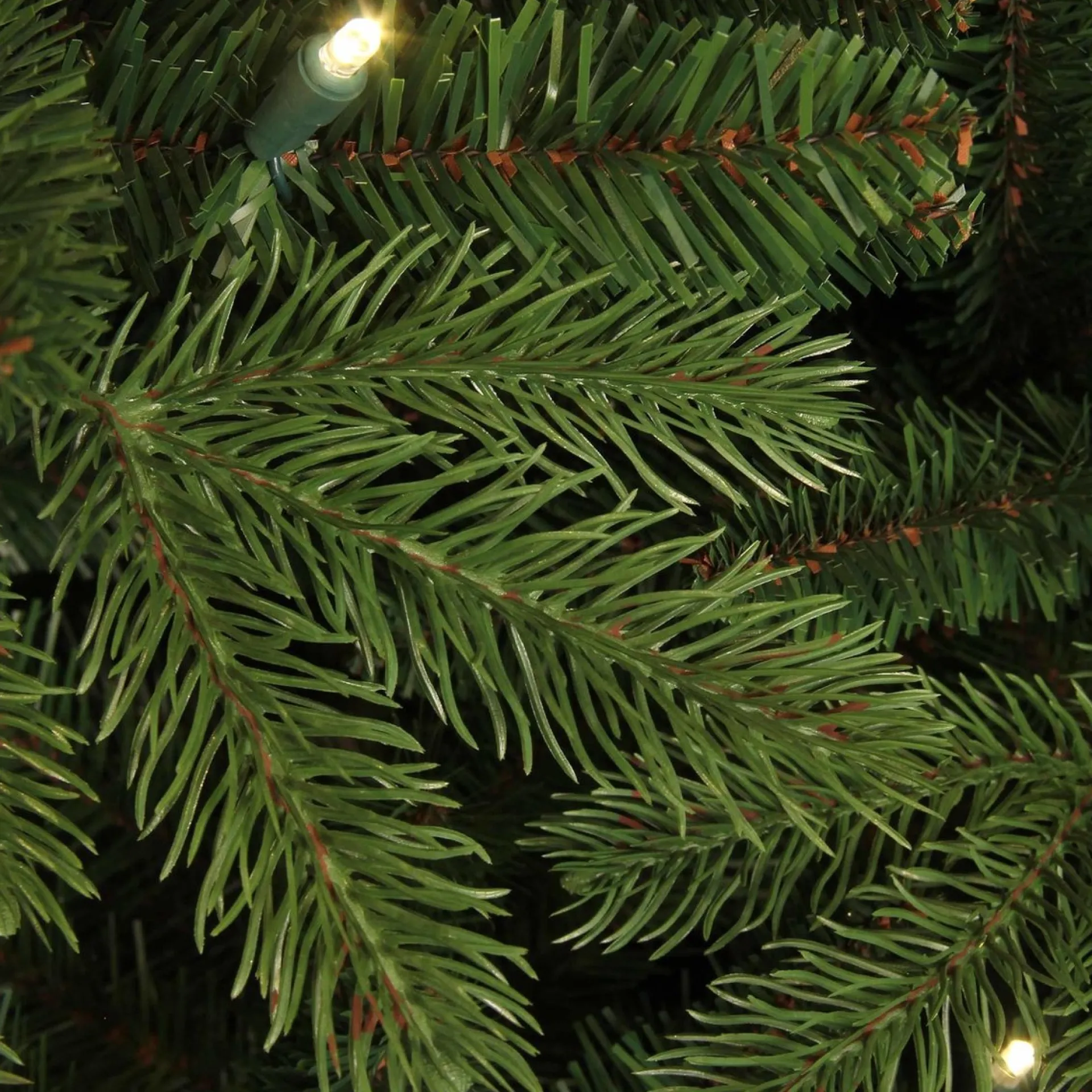 Black Box Trees Brampton Kunstkerstboom Slim Met Led Verlichting - H155 X O102 Cm - Groen New