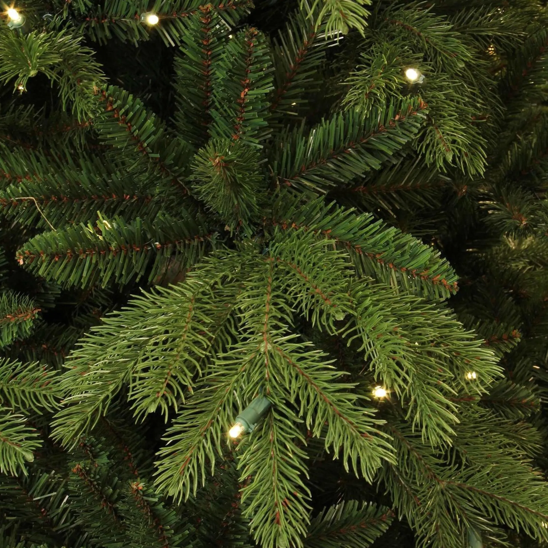 Black Box Trees Brampton Kunstkerstboom Slim Met Led Verlichting - H155 X O102 Cm - Groen New