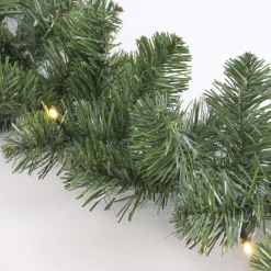 Black Box Guirlandes></noscript> Trees Norton Guirlande Met Led Verlichting - L270 Cm - Groen