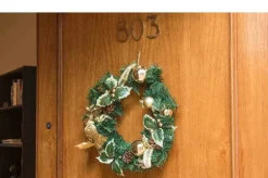 Black Box Kerstkransen></noscript> Trees Norton Kerstkrans Met Led Verlichting - O60 Cm - Groen