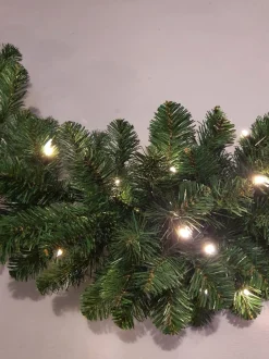 Black Box Guirlandes></noscript> Trees Norton Swag Guirlande Led Groen 25L Tips 102 Bo L180 X D20Cm