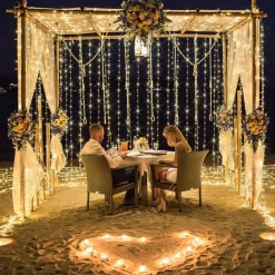 BOTC Led Lichtgordijn Sfeerverlichting - Inclusief Afstandsbediening - Led Kerstverlichting Lichtgordijn - 3 Meter - 300 Lichten - Warm Wit Best Sale