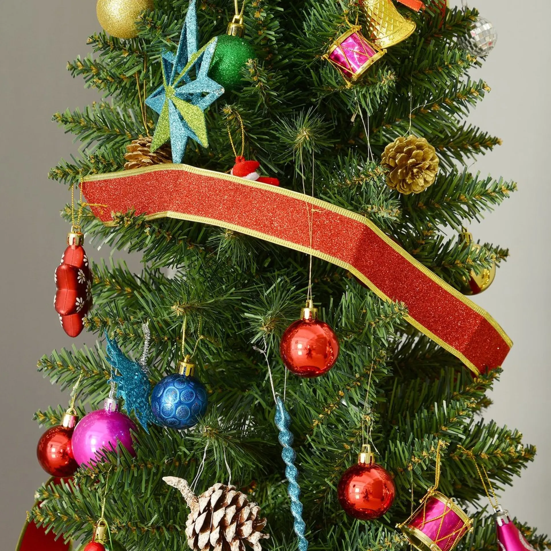 ChristmasGoodz - Kunstkerstboom - Smalle Kunstkerstboom - Smalle Kerstboom - 210 Cm Discount