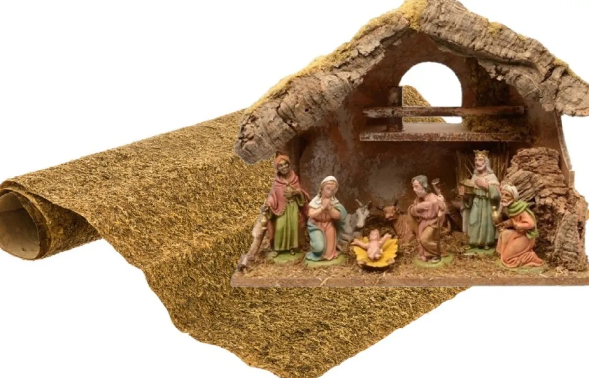 Merkloos Kerststallen>Complete Kerststal Inclusief 8 Beelden En Ondergrond 38 Cm - Kerststallen