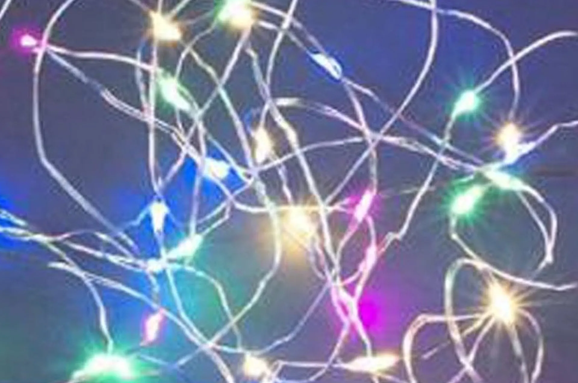 Merkloos Draadverlichting Zilver Met Gekleurde Led Lampjes 6 Meter Op Batterijen Met Timer - Kerstverlichting Lichtsnoeren Fashion