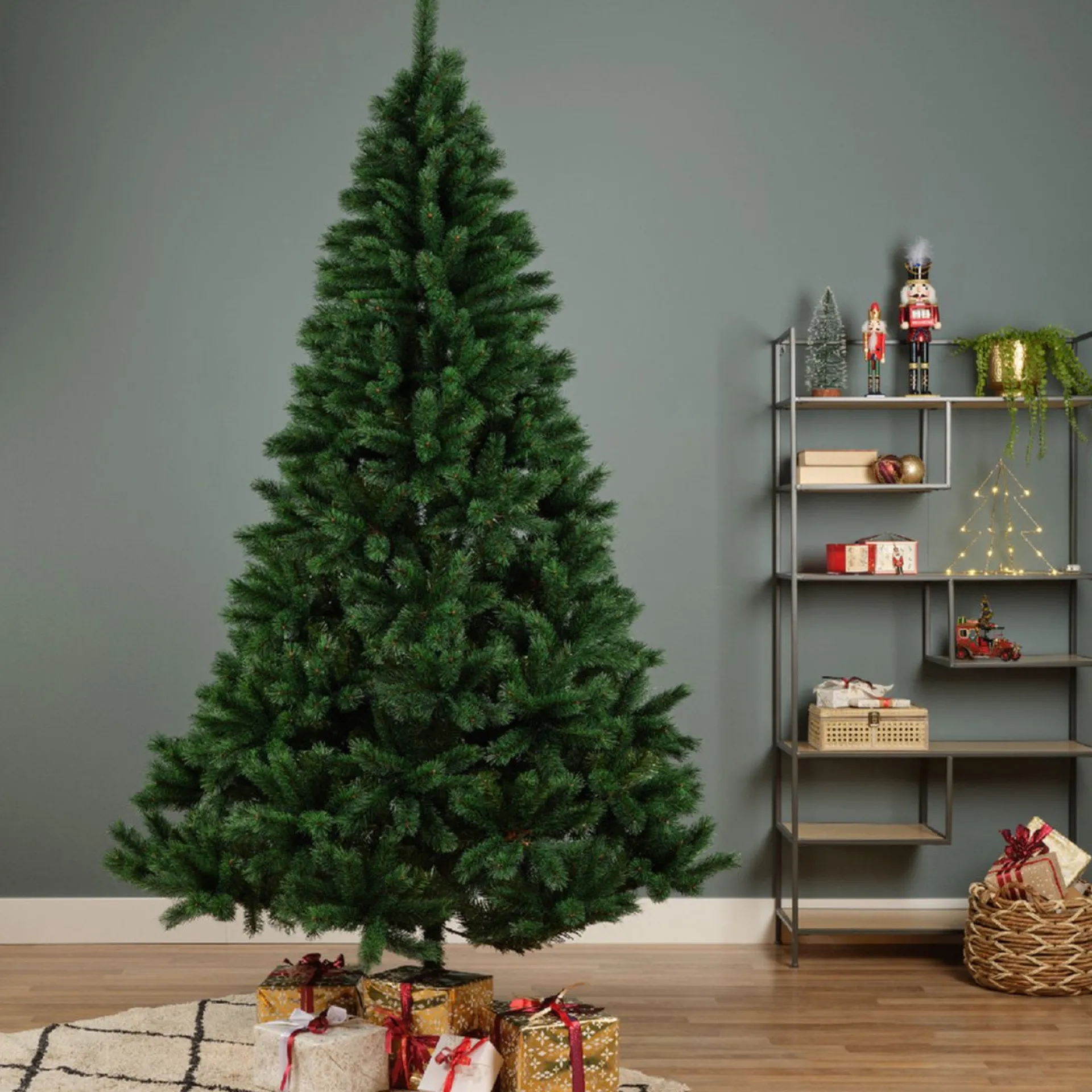 Everlands Kunstkerstboom - Canada Spruce - Kerstboom - Pvc - Groen - 180 Cm Best Sale