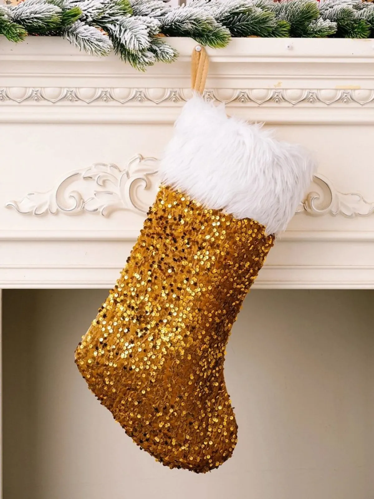 4 season must haves Kerstsokken>Gouden Christmas Stocking | Kerstsok | Kerstdecoratie | Kerst Sok | Stocking | Goud | Santas Stockings