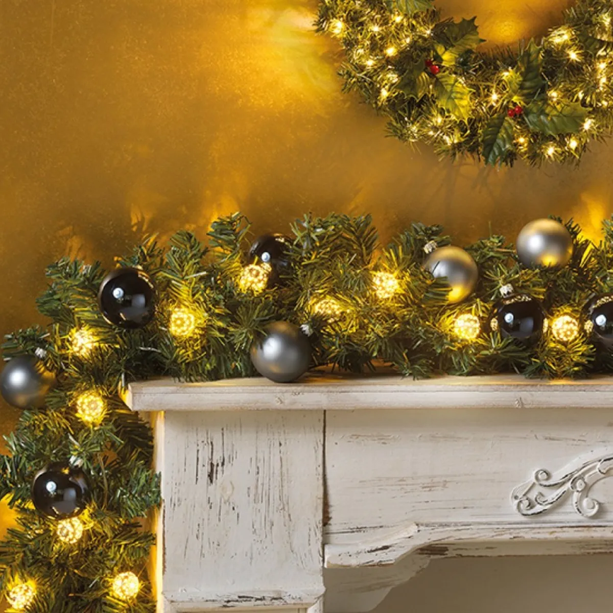 Merkloos Guirlandes>Groene Dennen Guirlande/Dennenslinger 270 Cm Inclusief Helder Witte Verlichting