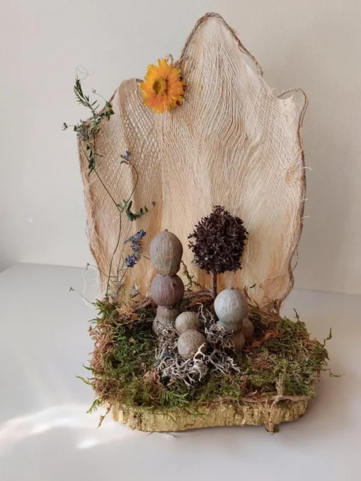 Juuls Gift Shop (merkloos) Kerststallen>Hippe Handgemaakte Kerststal Met Kokosblad En Met Kerstfiguren_Ledverlichting