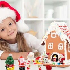 Merkloos Kerststukjes></noscript>Kerst Ornamenten – 18 Stuks - Kerst Micro Landschap - Mini Kerstman – Sneeuwpop – Beeldjes - Desktop Display - Kerst Accessoires - Poppenhuis Decoratie - Kerstdecoratie