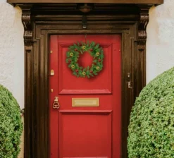 AYD Home Kerstkransen></noscript>Kerstkrans 91 Punten 40 Cm - Kerstkrans 40 Cm - Kerstkrans - Krans - Kerstversiering - Kerst Takken - Kerstboom - Kerstdecoratie Voor Binnen - Kerstdecoratie Voor Buiten - Kerst Cadeau