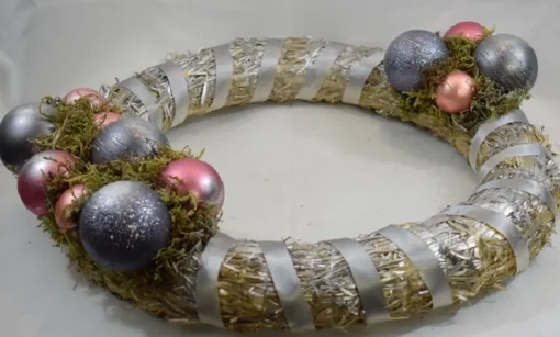 ZoeZo Design Kerstkransen>Kerstkrans - Roze - Zilver - Stro - Kunststof - O 40 Cm