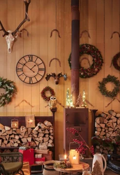 Naturn Christmas Kerstkransen></noscript>Kerstkrans Landelijk Van | O 35 Cm | Kerstkransen Landelijk Rond | Kerstversiering Decoratie Binnen | Kerstdecoratie Deurkrans | Krans Voor De Kerst | Kerstversiering Kransen | Rood