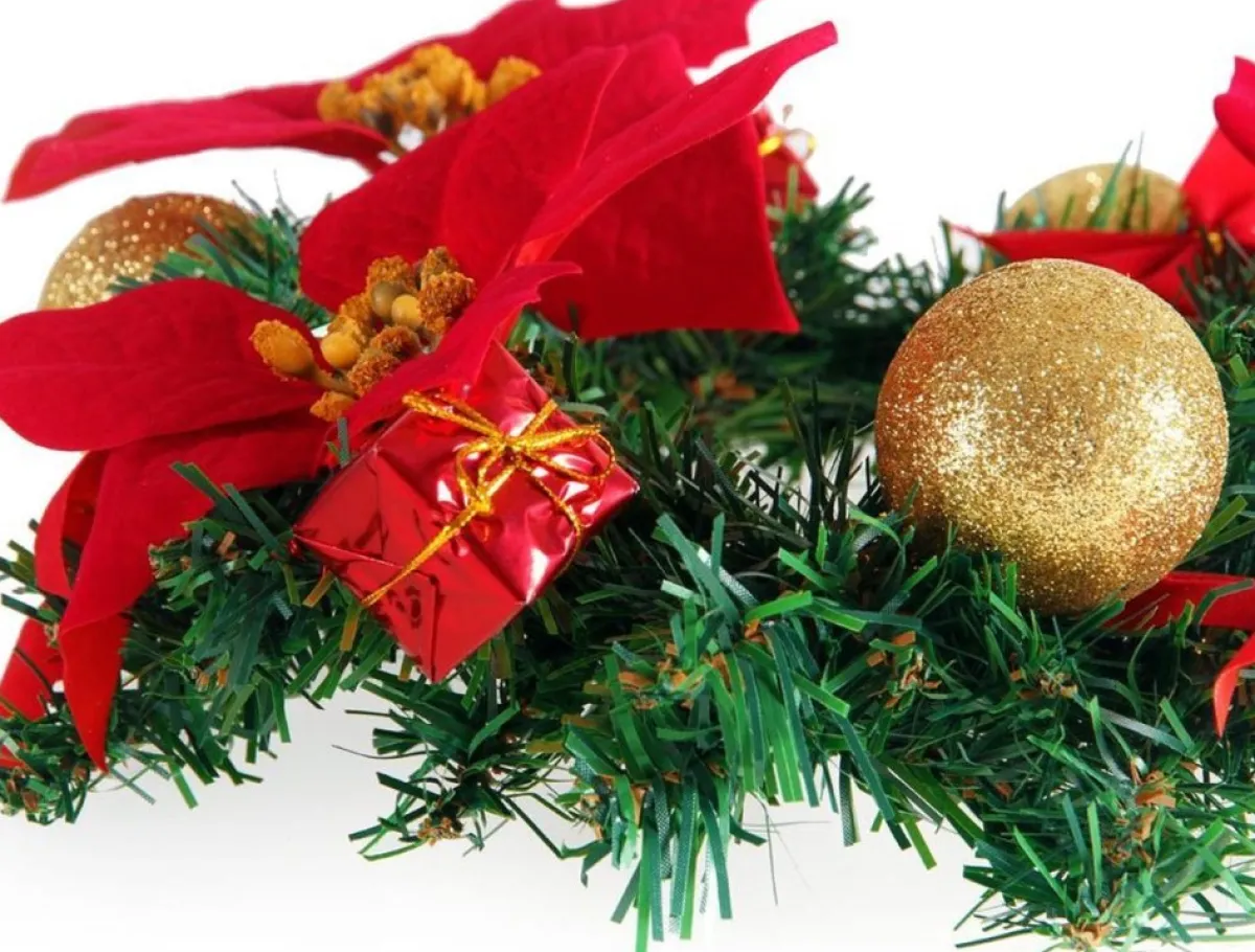 * Kerstkransen>Kerstkrans O22 - Bloem - Rood