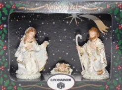 Merkloos Kerststallen>Kerststal Beelden / Figuren 3 Stuks In Doos 21 X 16 X 6,5 Cm - Religieuze Kerstbeelden / Kerststallen Figuren