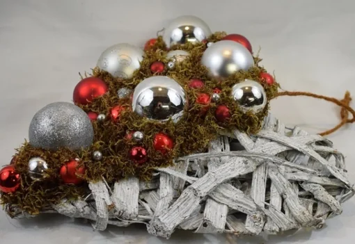 * Kerstkransen>Kerststukje, Kerstkrans, Hart, Rood/Zilver, 31 X
