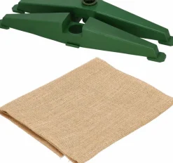 Viking Choice Kunstkerstboom 160 Cm - Met Houten Stam - Sneeuw En Dennenappels Store