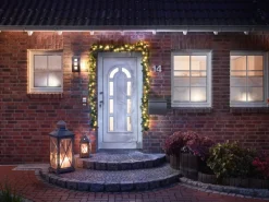 Merkloos Guirlandes></noscript>Led Guirlande - Kerstslinger - 80 Warme Led Lampjes Geintegreerd - Met Timer - Lengte 500 Cm - Dennenslinger - Voor Buiten Of Binnen - Kerstverlichting - Werkt Op Netstroom
