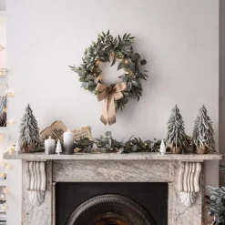 * Kerstkransen></noscript>Lights4Fun Kerstset 1,5 M Eucalyptus - Laurierkerstslinger & 50 Cm Kerstkrans