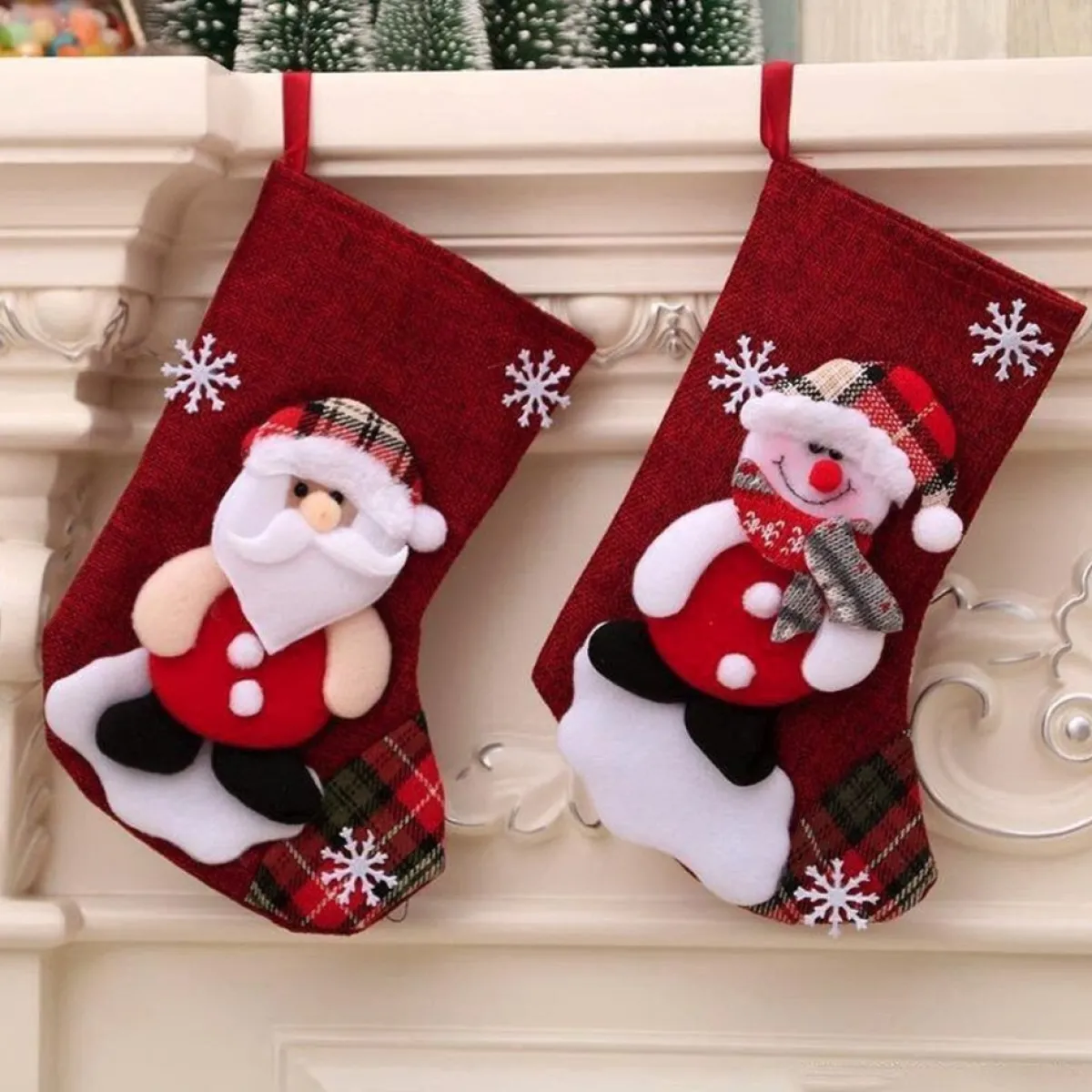 Merkloos Kerstsokken>Linnen Kerstsokken – Kerstsok – Kerstman – Rood –Kerstversiering - 23 X 18 Cm - Cadeau