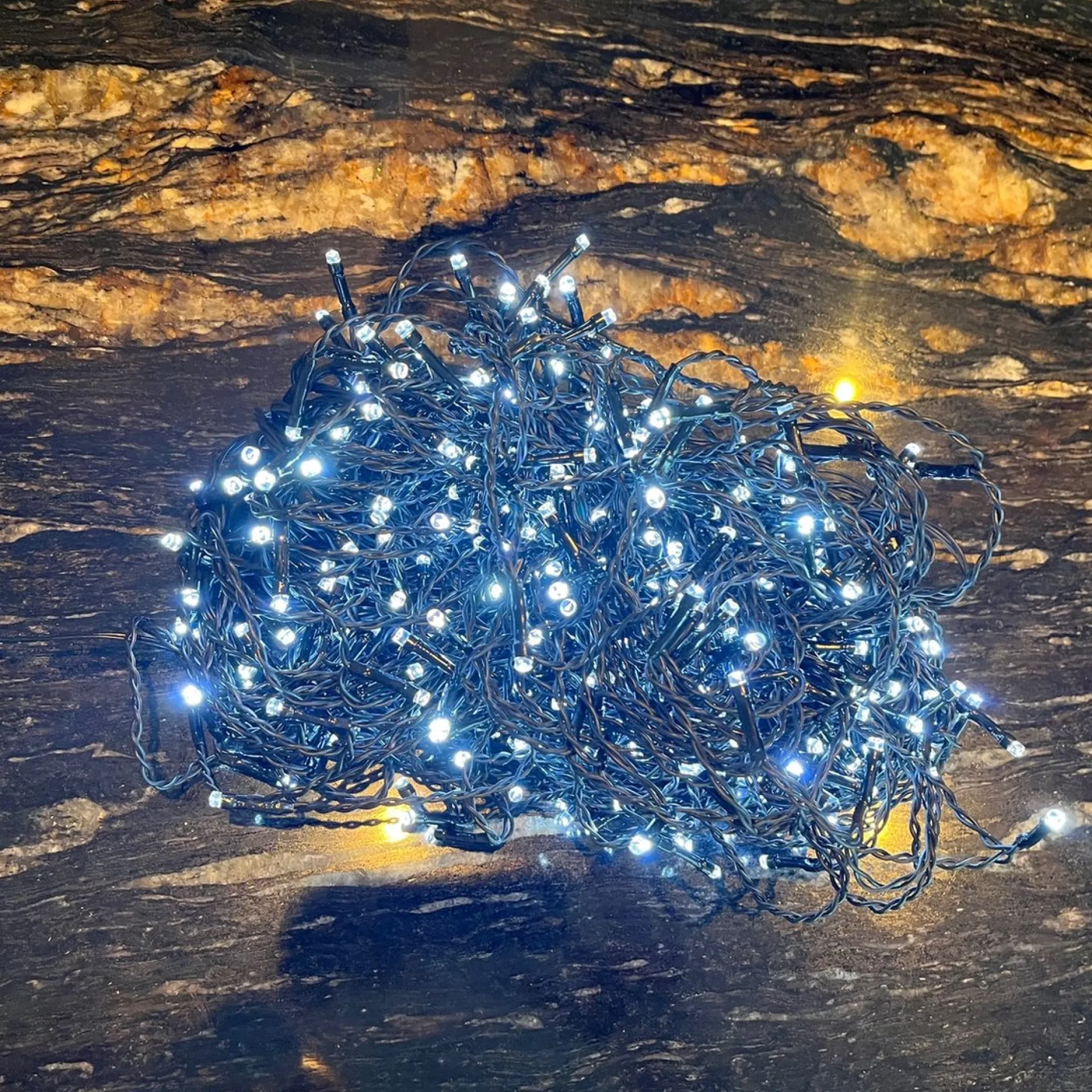 Luksus ™ Led Gordijn - Ijspegel Verlichting | Dual Color 1440 Led Lampjes Extra Warm Wit + Koud Wit | Voor Binnen En Buiten | 30 + 10 Meter Snoer | 9 Lichtstanden & Timer Functie Best