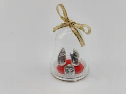 Merkloos Kerststallen>Mini Kerstgroep / Kribbe In Rood Klokbel 4,5 X 3 C, Cm