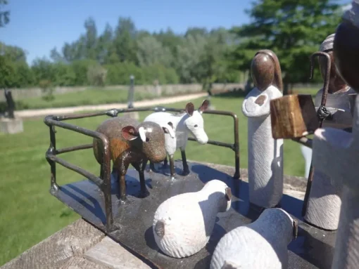 Wereldbeeld Kerststallen>Originele Kerststal Uit Zimbabwe, Vele Kerstbeelden, Kerst, Kersttafereel, Steen En Gerecycleerd Metaal, Fairtrade En Handgemaakt
