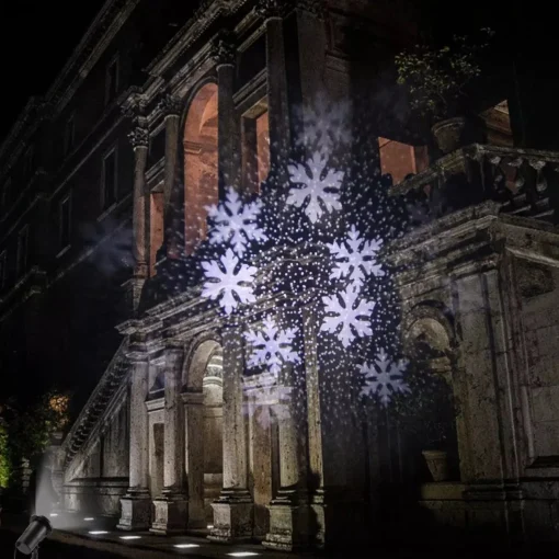 Orion Store - Kerstverlichting Voor Buiten - Kerst Sneeuwval Projector - Outdoor Kerst Projector - Outdoor Sneeuwvlok Projectie Verlichting - Projector Verlichting – Kerstmis Projector - Feestdagen Projector Lichten - Energieklasse A - Black Friday Store