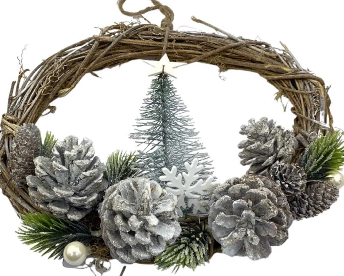 WDMT Kerstkransen>Rattan Kerstkrans - Pearl | O 28 Cm | Natuurlijke Kerst Decoratie | Kerst Krans Hanger | Wit