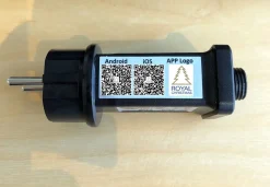 Royal Christmas - Natuurlijke Kunstkerstboom - Bergen Pe / Pvc Premium - Smart 350 Led Lampjes - 210 Cm - Groen 1139 Takken Hot