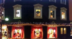 Royal Christmas Guirlandes></noscript>® - 3X Dakota Deluxe Guirlande - Lengte 540 Cm - 200 Warm Led Lampjes - Max. 3X Koppelbaar - Kerst Slinger - 600 Takken