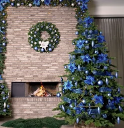 Royal Christmas Guirlandes><noscript><img width=