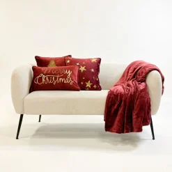 Sierkussen.nl Kerstkussens></noscript>Set Van 3 Kerst Sierkussens - Rood - Wit - Groen - Goud - 3X Merry Christmas - Inclusief Polyestervulling - Zachte Stoffen - Sfeerkussens