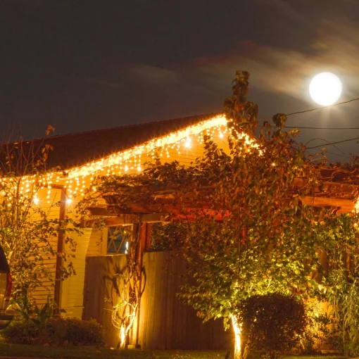springos Ijspegel Verlichting Buiten | Ijspegel Verlichting | Kerstverlichting Buiten | 12 M + 2.5 M Snoer | Connectable | 300 Led | Flash | Clearance