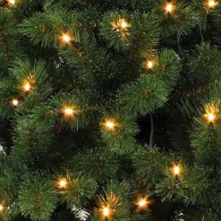 Triumph Tree Kunstkerstboom Forest Frosted Pine - 215 X 140 Cm - 304 Led Warm Wit - Donkergroen Hot