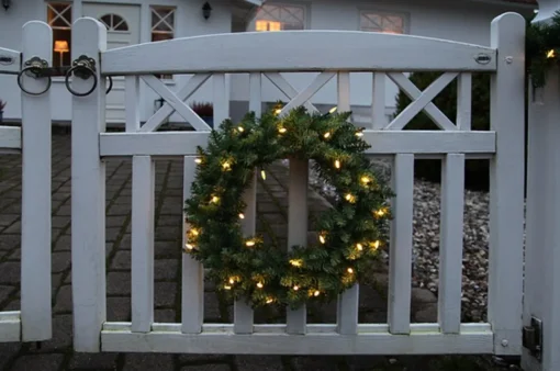 Star Trading Kerstkransen>Verlichte Kerstkrans "Calgary" 50Cm -Ook Geschikt Voor Buiten -Lichtkleur: Warm Wit -Met Stekker -Kerstdecoratie